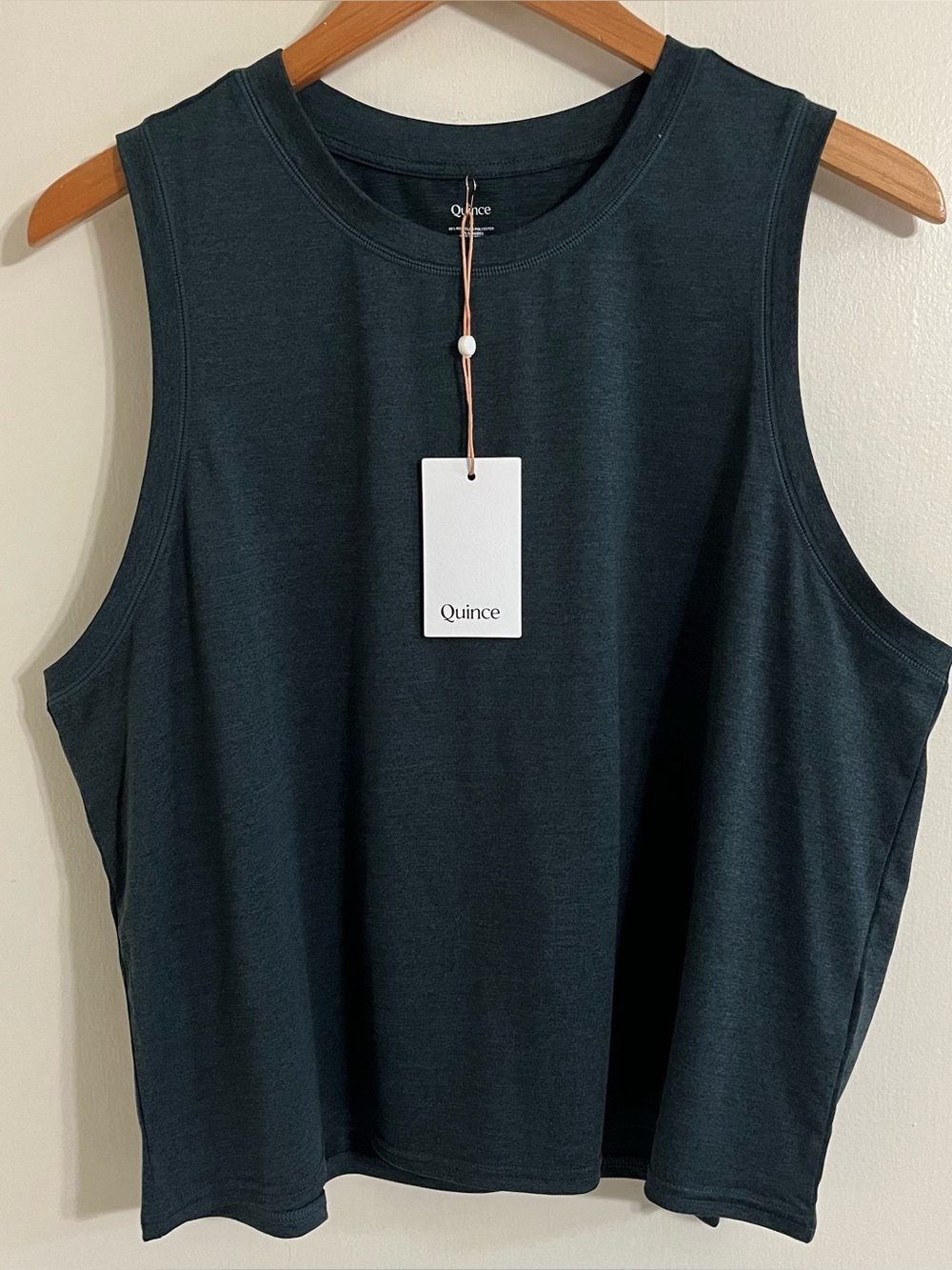 Quince tank top xl nwt